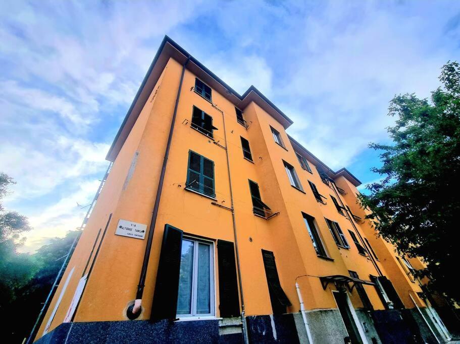 Appartamento Vista Giardino - L'Onda Blu La Spezia Buitenkant foto